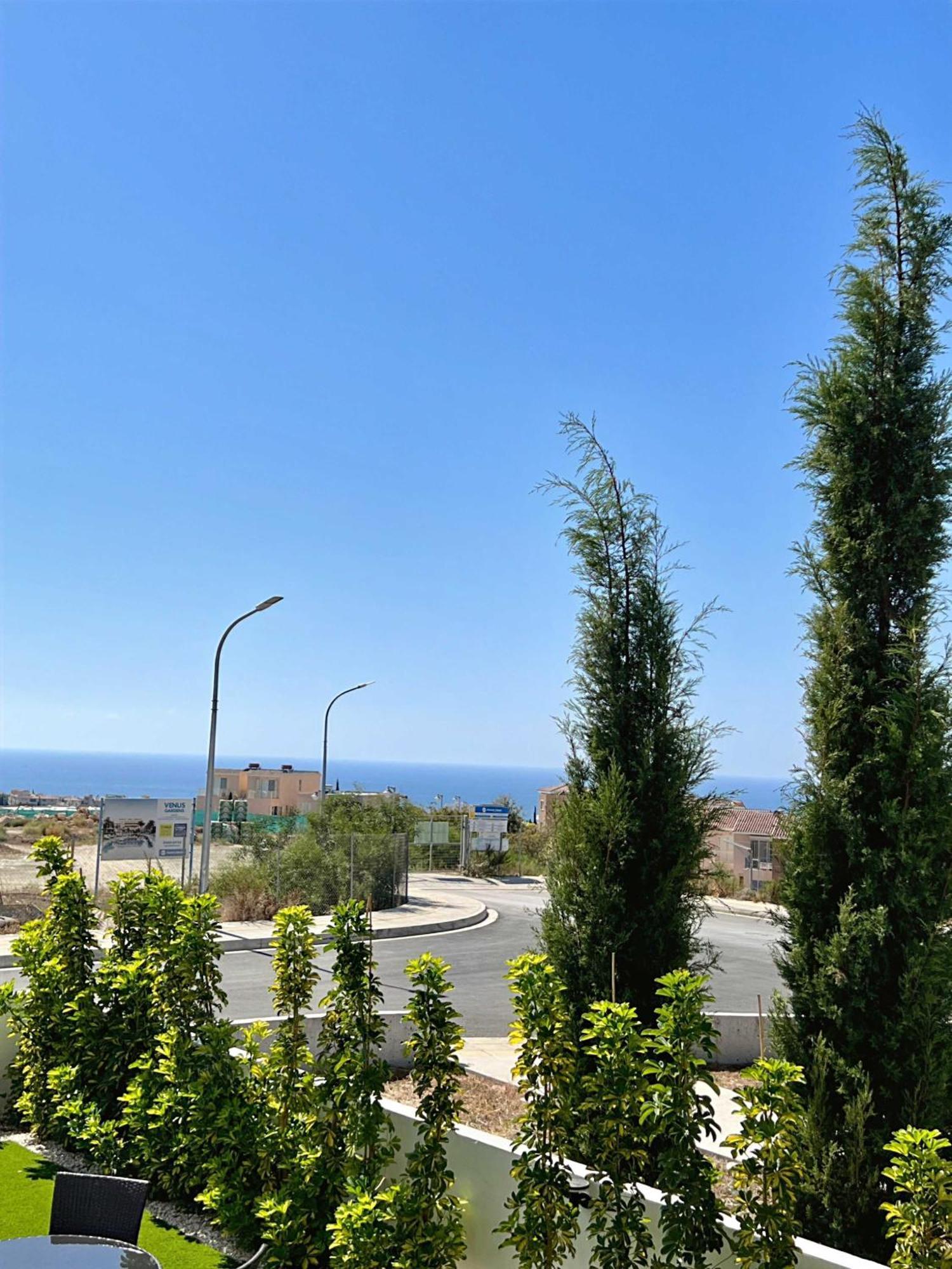 Spacious Sea View Apartment Klorakas Exteriér fotografie