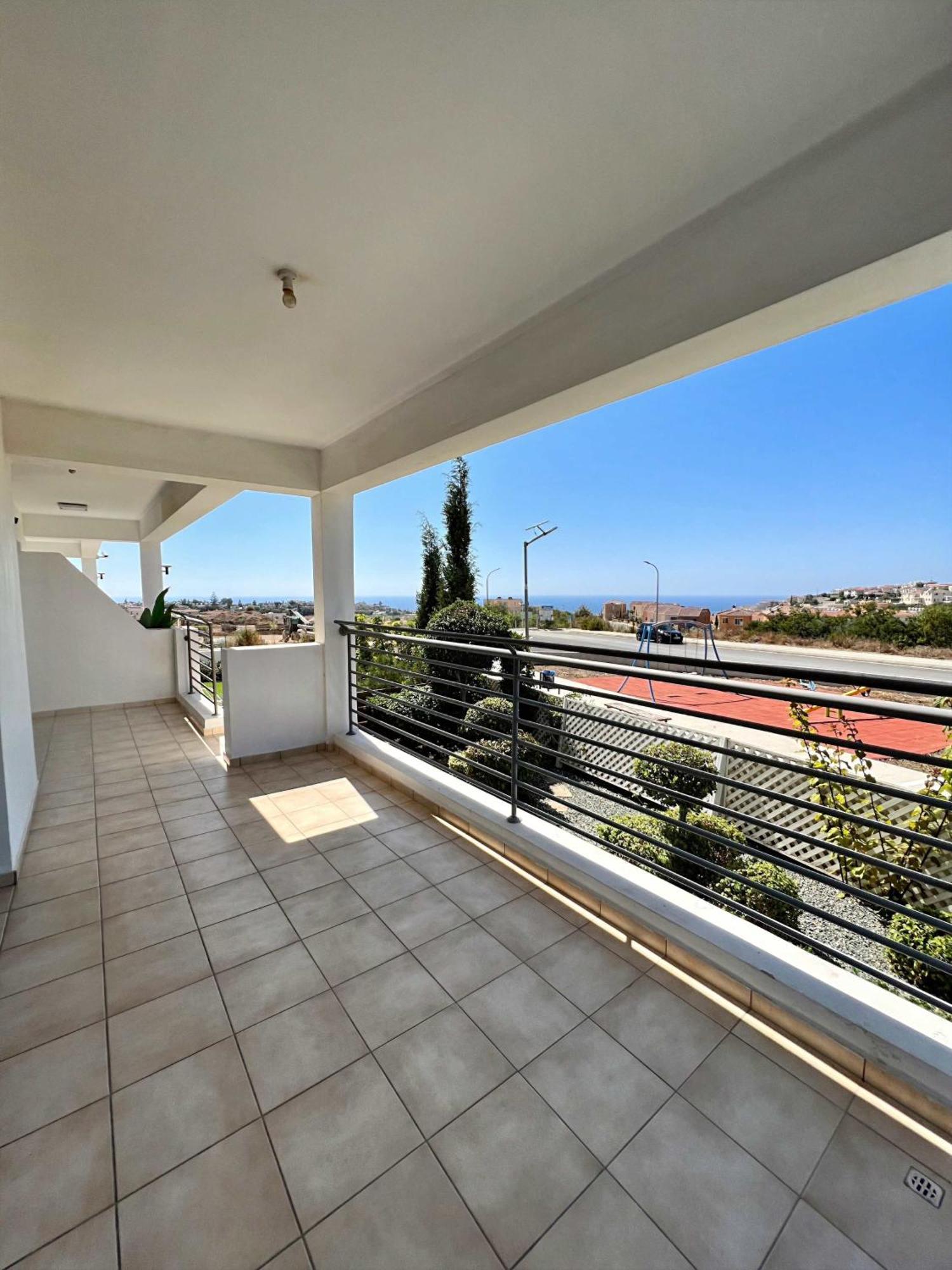 Spacious Sea View Apartment Klorakas Exteriér fotografie